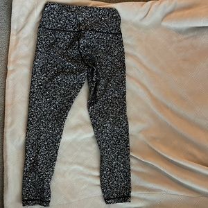 Lululemon 25” leggings